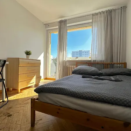 Nowy Array Homestay